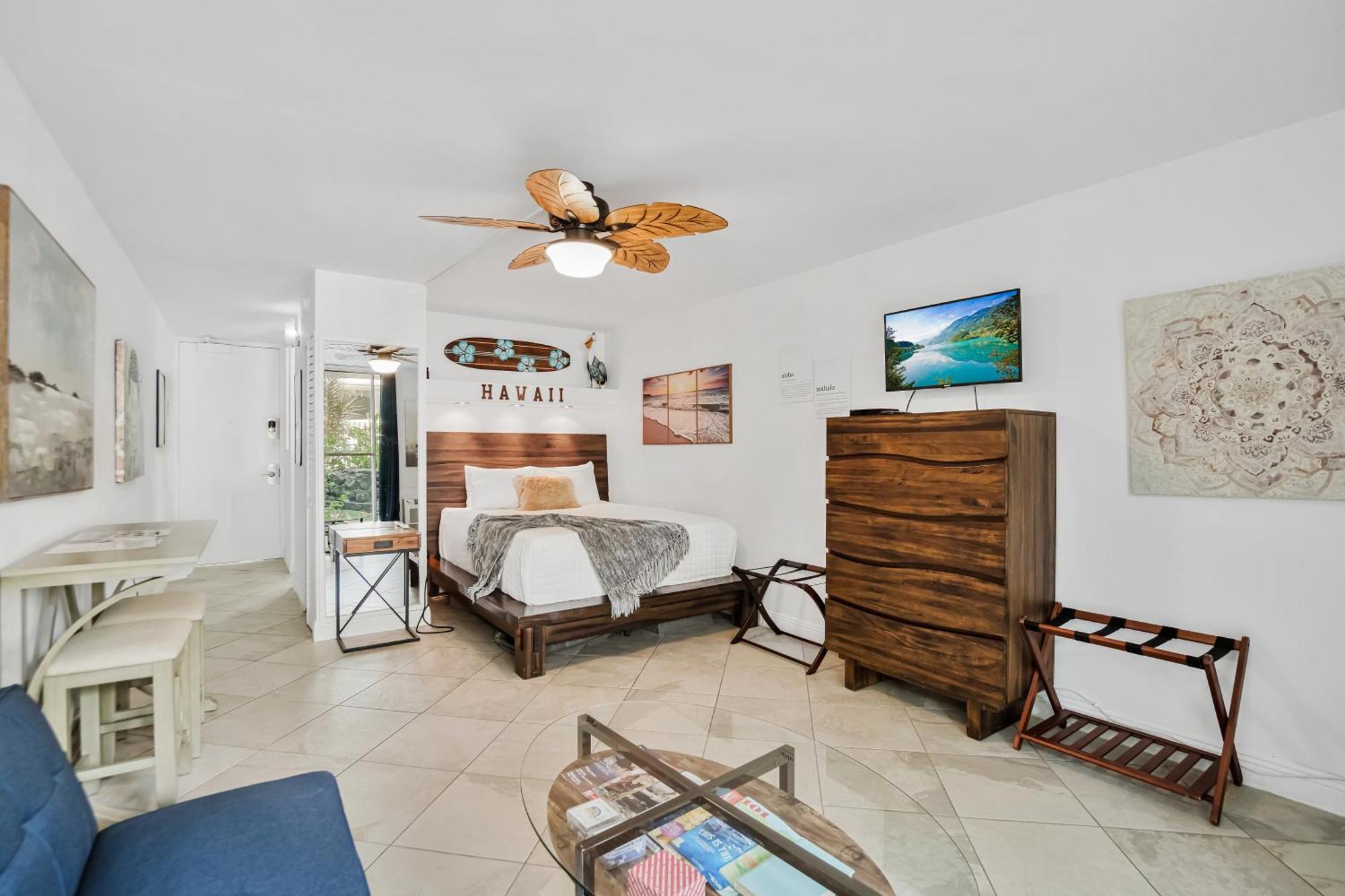 Downtown Hawaiian Paradise Condo With Hot Tub, Pool & Beach - Kona Islander Inn Каилуа-Кона Экстерьер фото